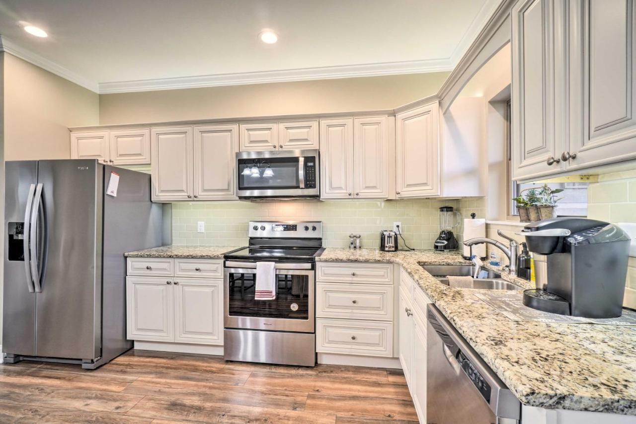 Chic Townsend Condo With Saltwater Pool! Екстериор снимка